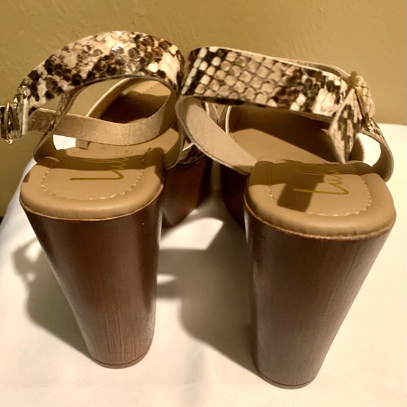 Python Style Heels - Picture 3 of 3